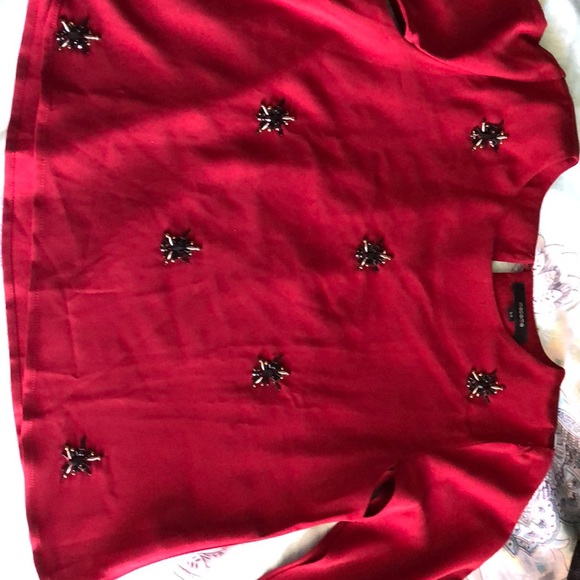 Top - Picture 2 of 2